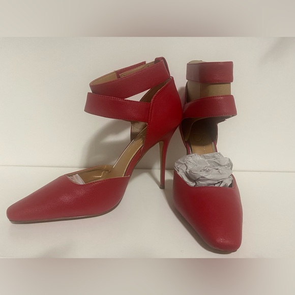 🌸🌸NEW Red Ankle Strap Heels - 8.5m 🌸🌸🌸 - Picture 1 of 4